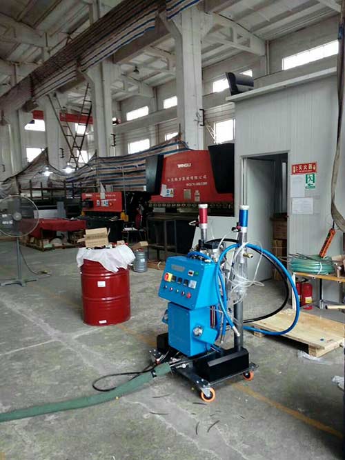 Q5600/380V高壓發(fā)泡機(jī)廠商報(bào)價(jià)(圖2) Q5600/380V高壓發(fā)泡機(jī)施工案例